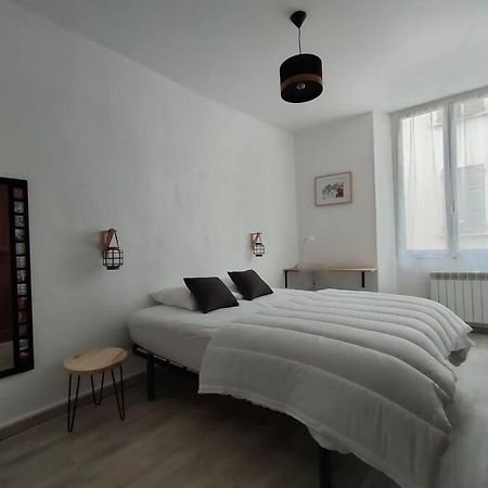 Appartement Au Coeur Du Village Sisteron Dış mekan fotoğraf