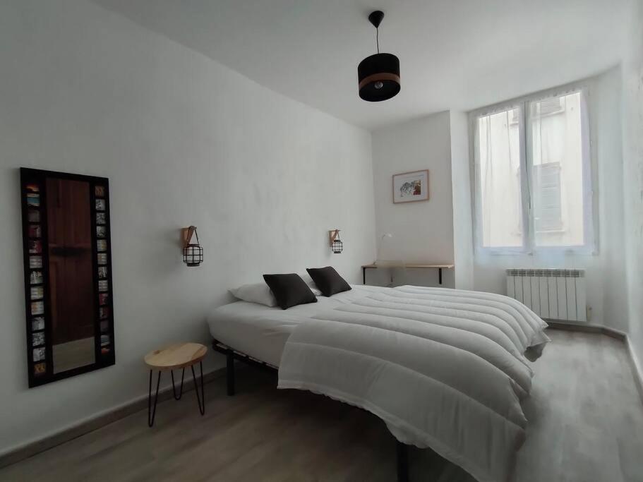 Appartement Au Coeur Du Village Sisteron Dış mekan fotoğraf