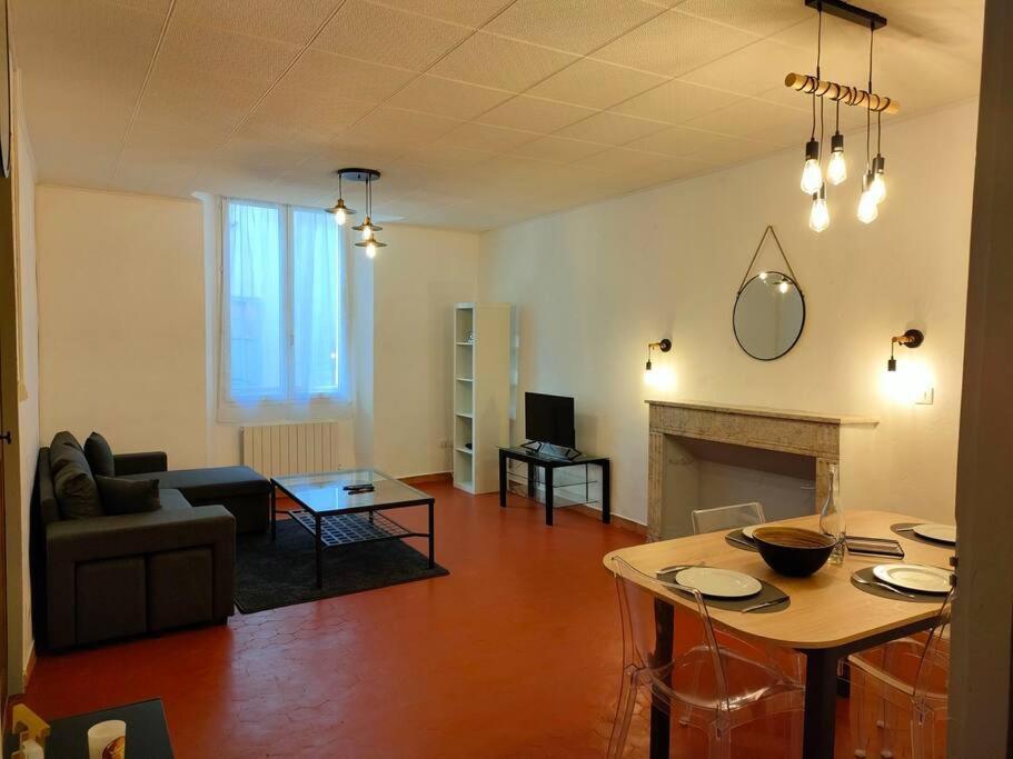 Appartement Au Coeur Du Village Sisteron Dış mekan fotoğraf